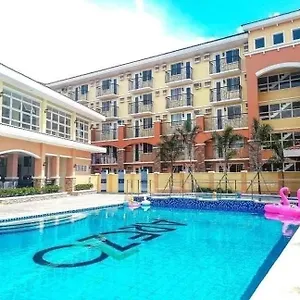 huge-studio-arezzo-place-davao-condominium.davao-hotels.com/
